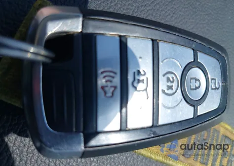 2020 Ford Explorer Xlt z USA, uszkodzony, nr VIN 1FMSK8DHXLGC08203